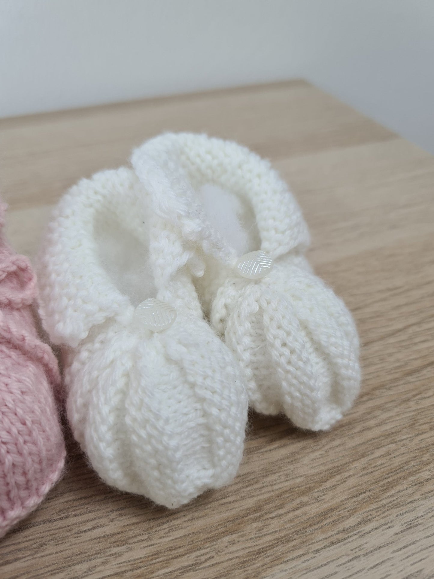 Chaussons Tricot Naissance Bébé - Osiris Fleurs
