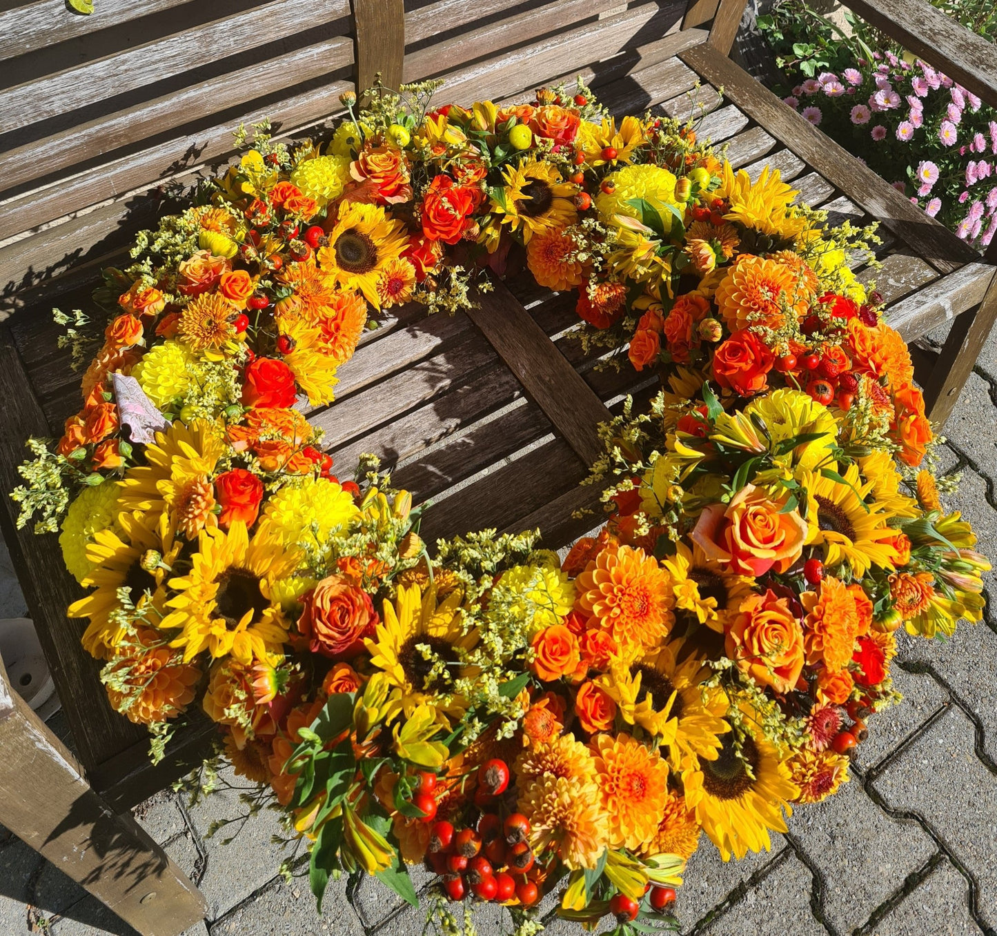 Couronne de fleurs - dernier hommage - Osiris Fleurs