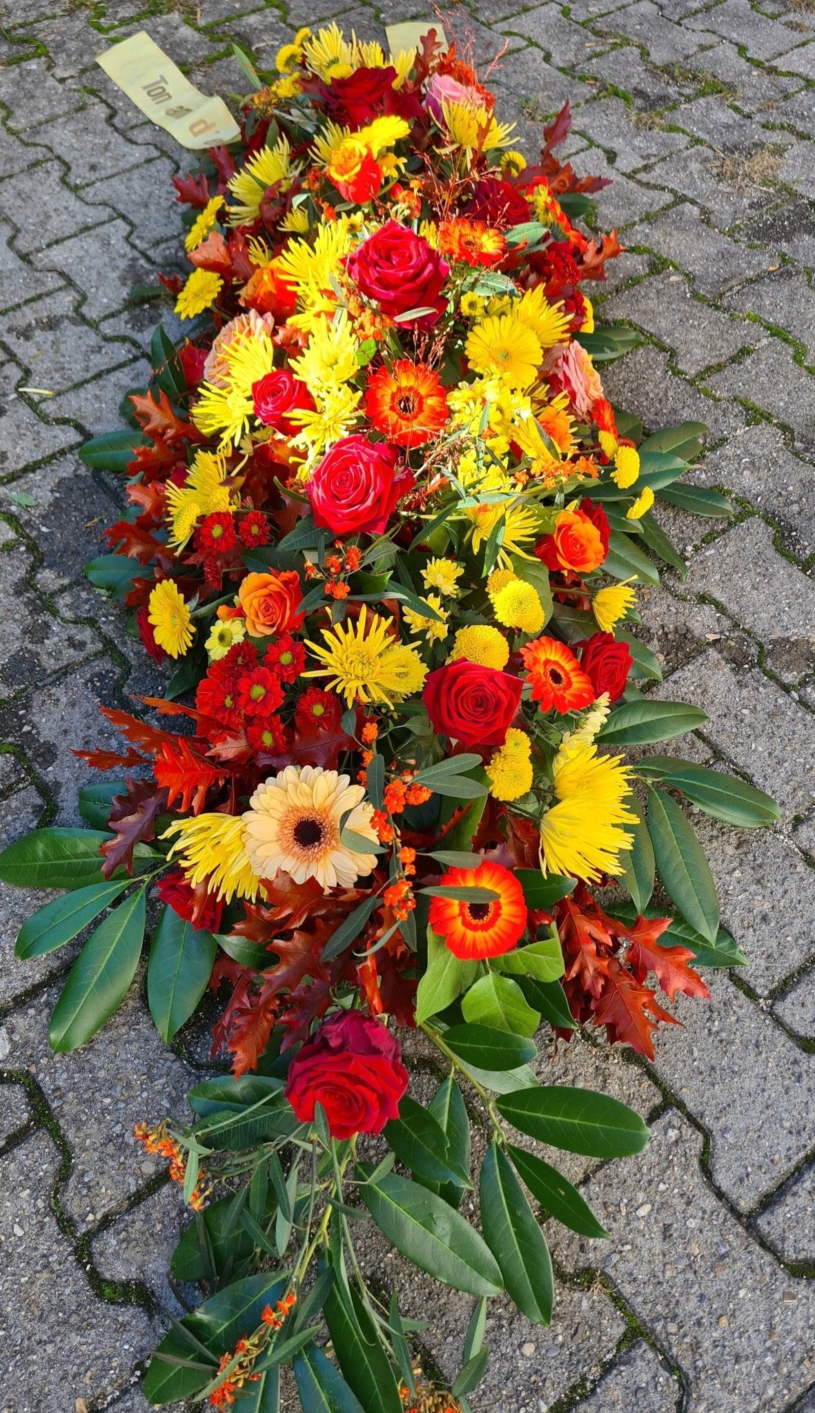 Gerbe de fleurs funéraire - Osiris Fleurs