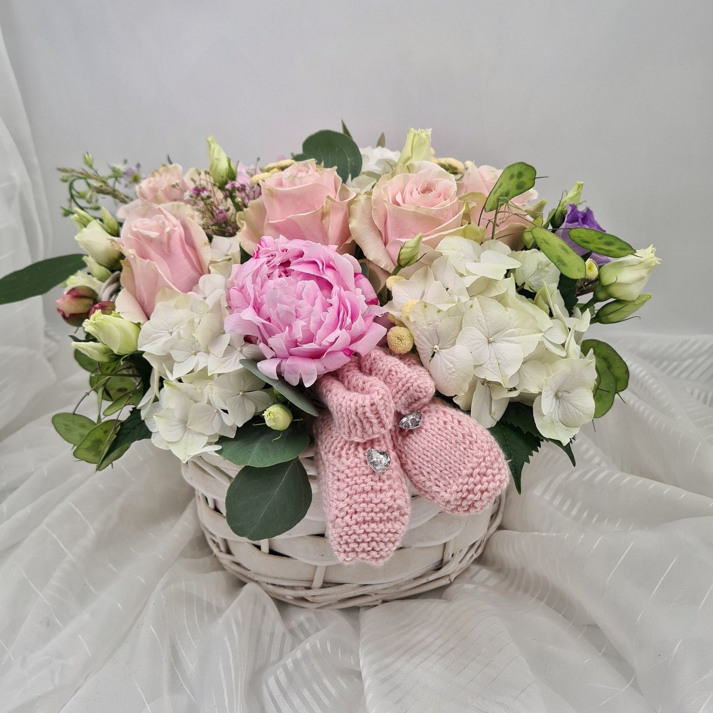 Panier de fleurs - Naissance bébé - Osiris Fleurs