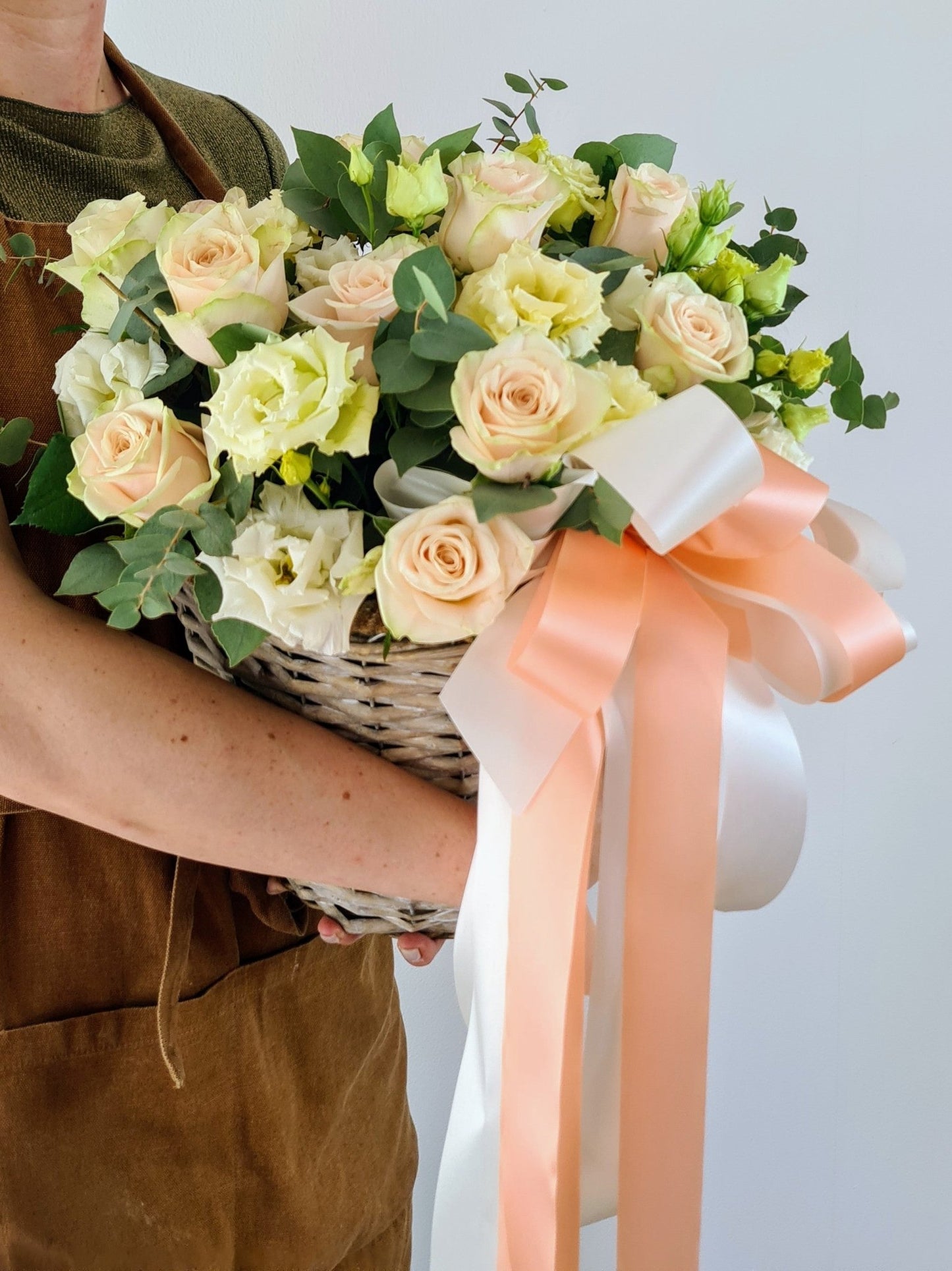Panier en hauteur - Odette - Osiris Fleurs