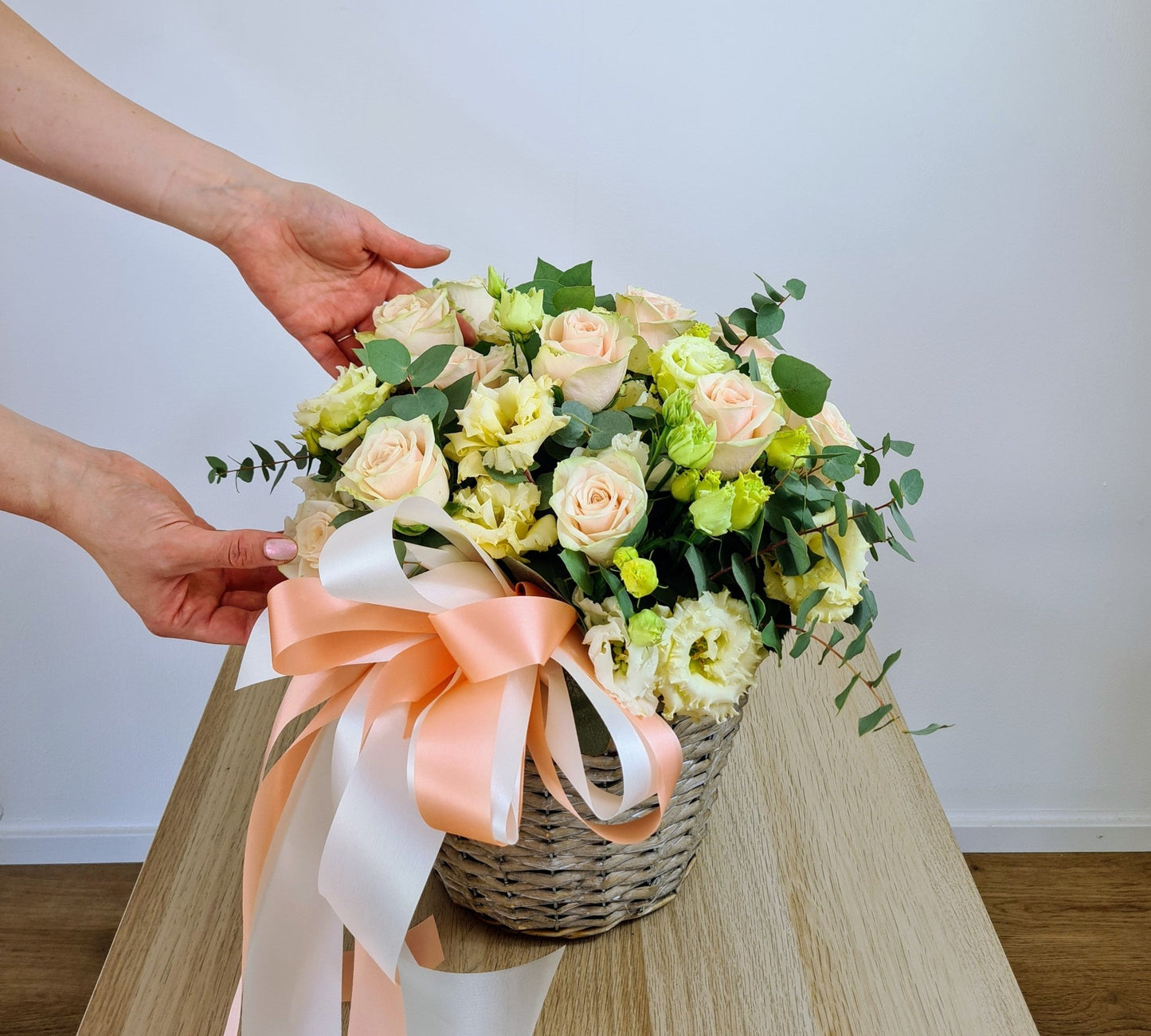 Panier en hauteur - Odette - Osiris Fleurs