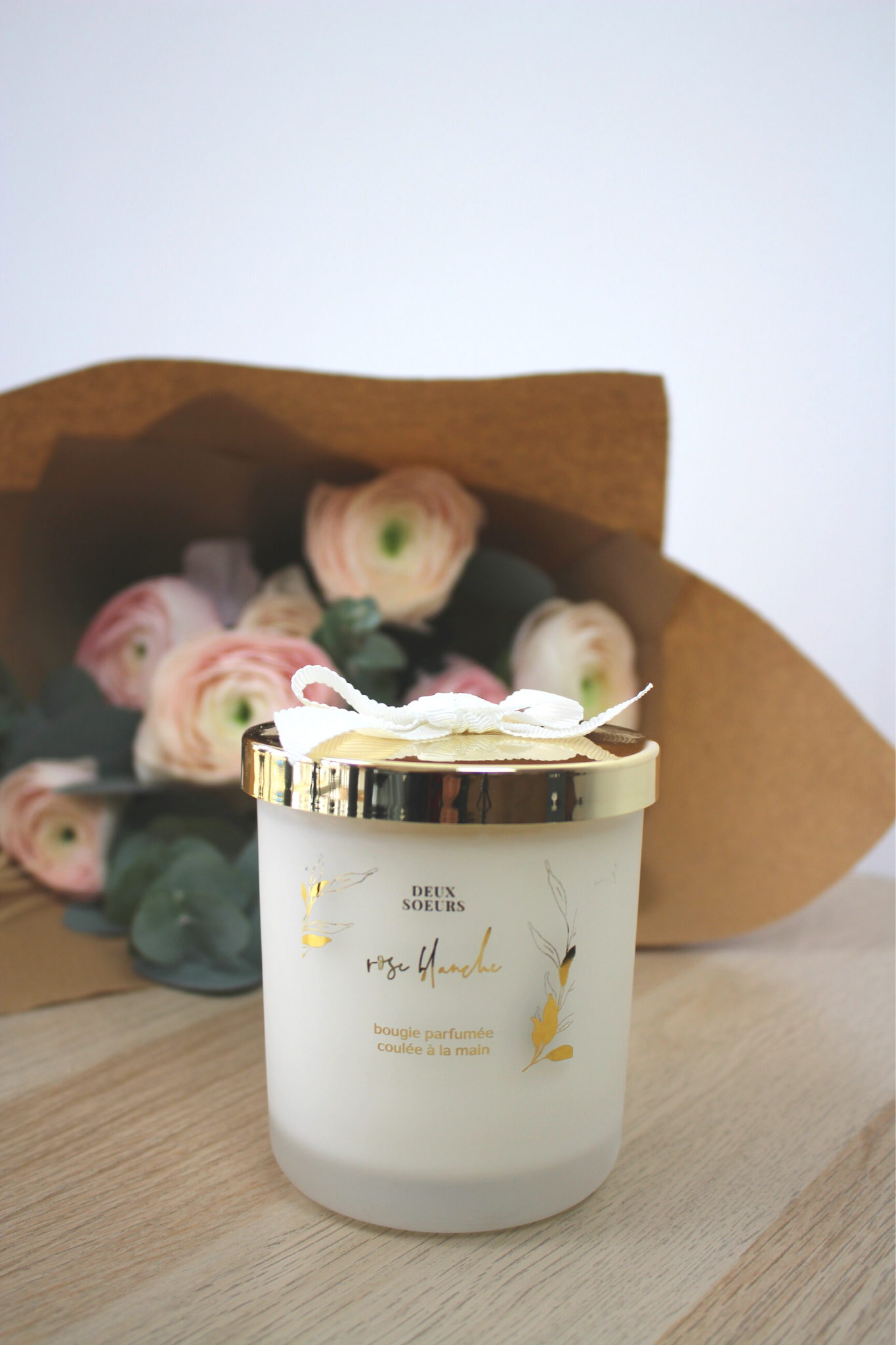 Seasonal bouquet - Ranunculus ''Clones''