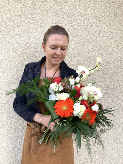 Bouquet avec branches d'orchidée - Osiris Fleurs