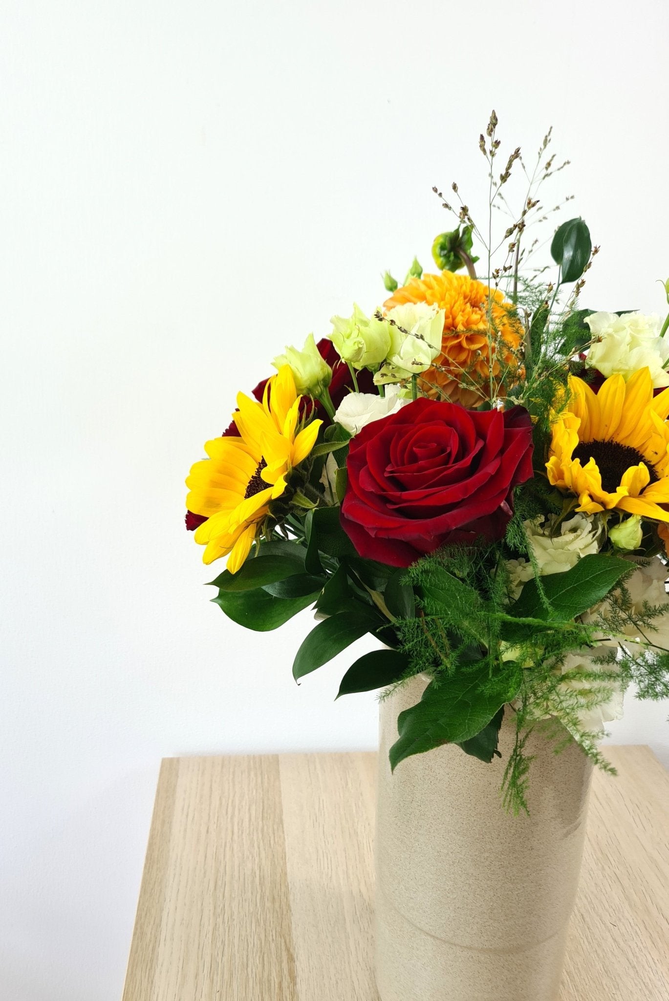 Bouquet de saison - Amico - Osiris Fleurs