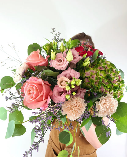 Bouquet saison avec hortensias - Osiris Fleurs