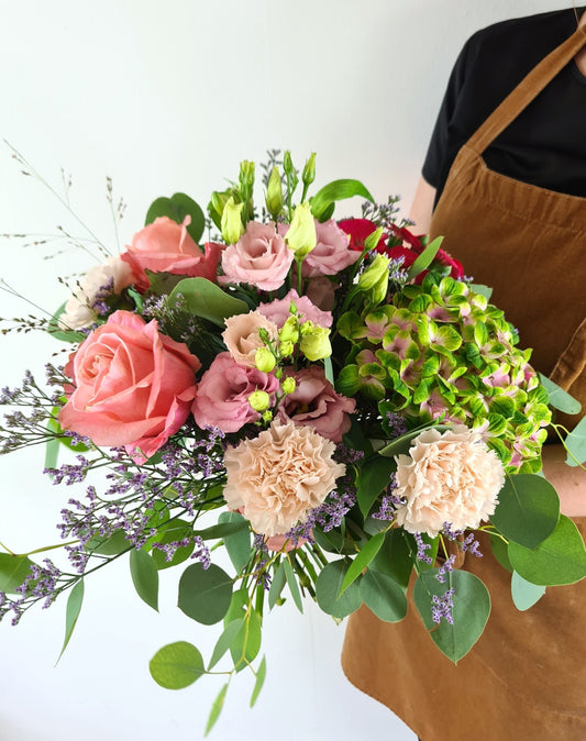 Bouquet saison avec hortensias - Osiris Fleurs