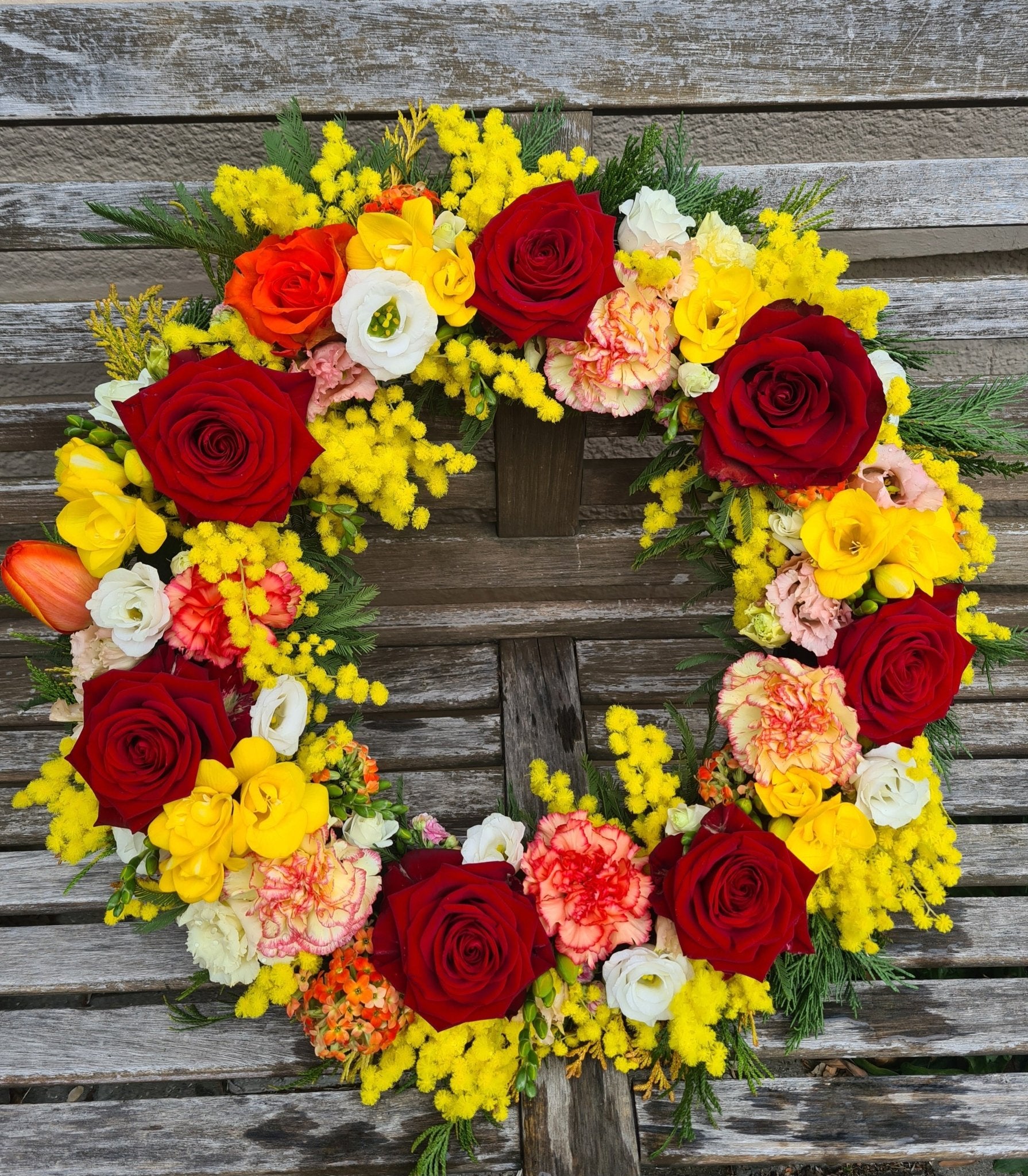 Couronne de fleurs - dernier hommage - Osiris Fleurs