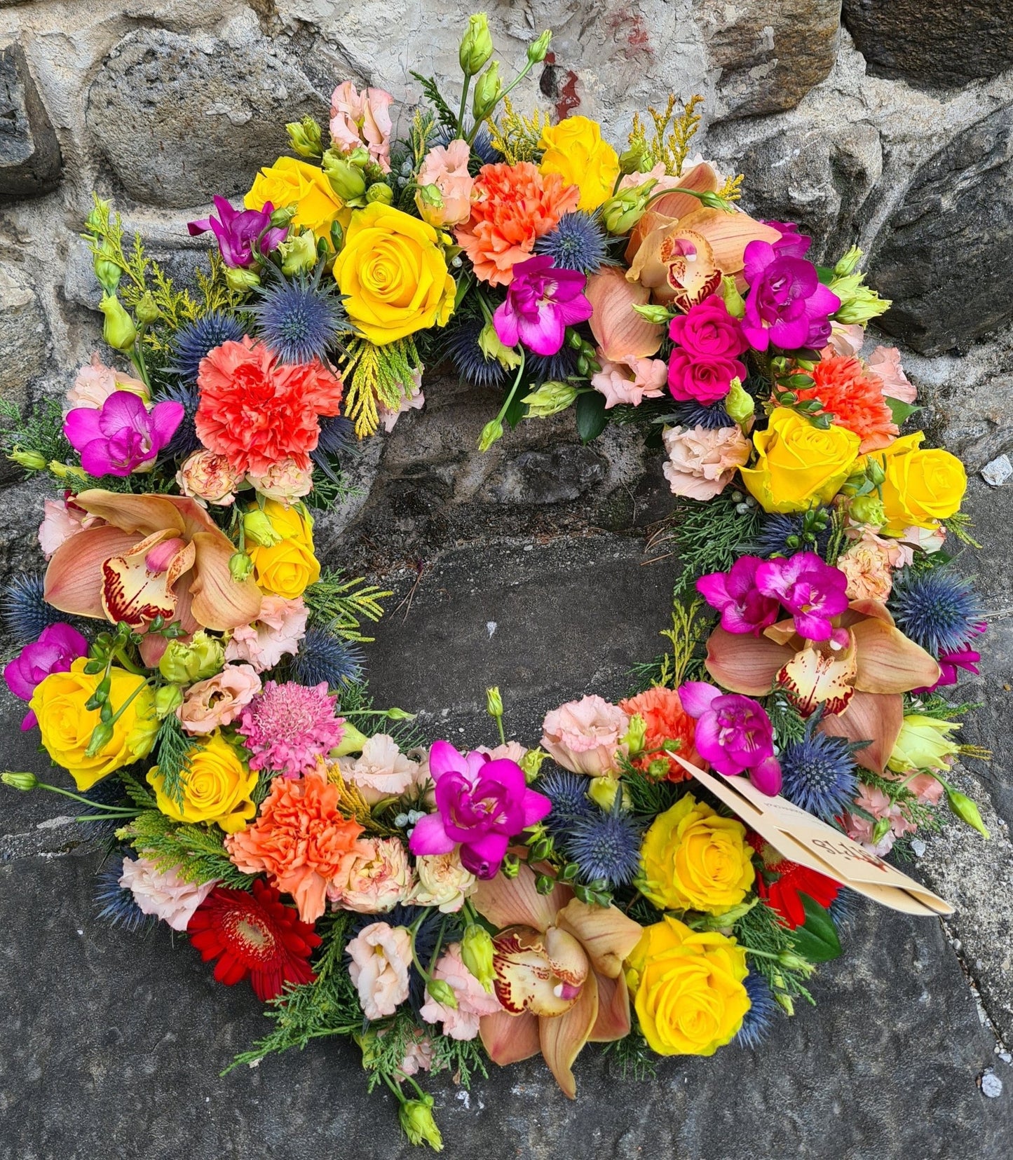 Couronne de fleurs - dernier hommage - Osiris Fleurs
