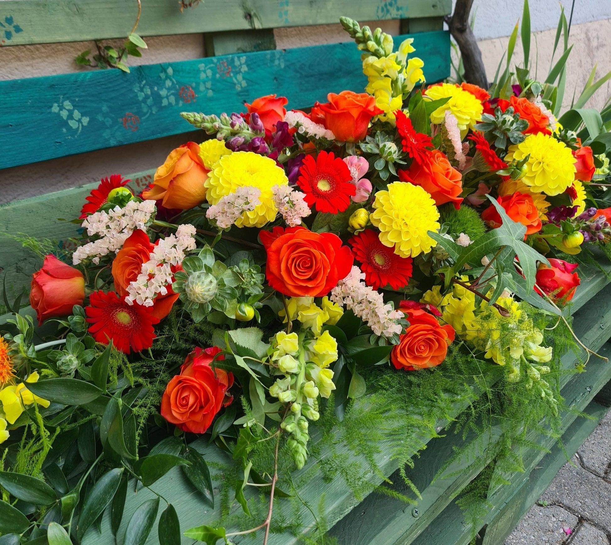 Gerbe de fleurs funéraire - Osiris Fleurs