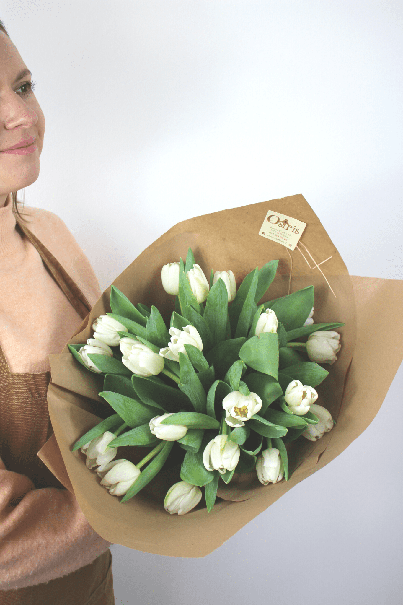 Bouquet de saison - Tulipes blanches/pastelles